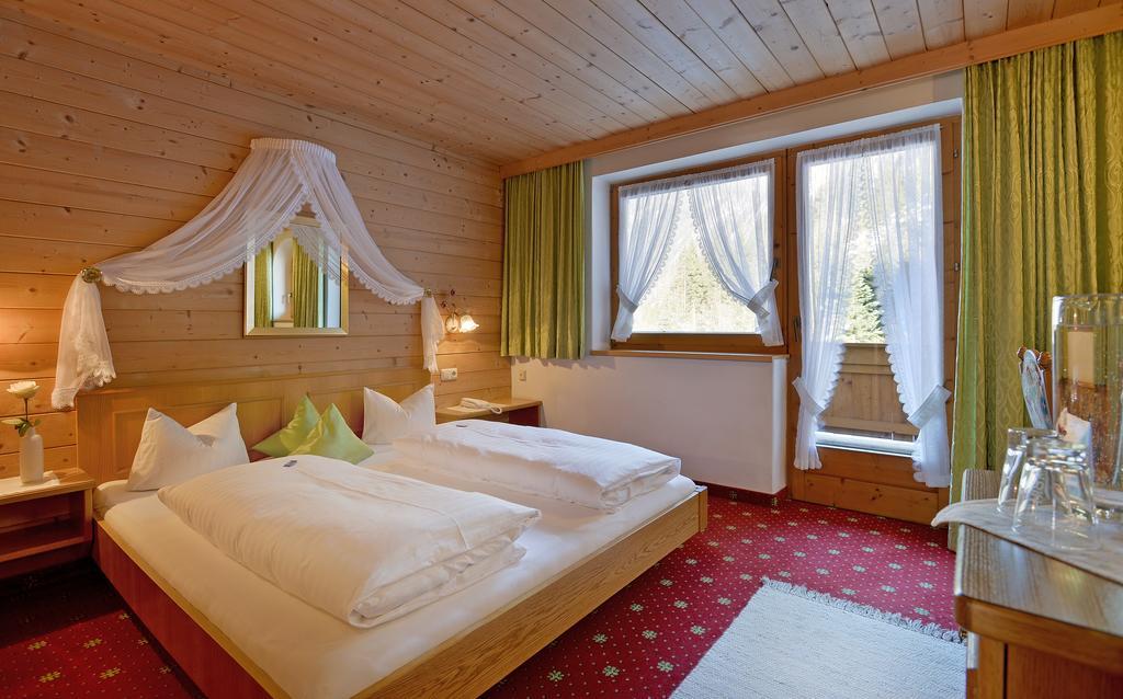 Hotel Laendenhof Superior Mayrhofen Eksteriør billede