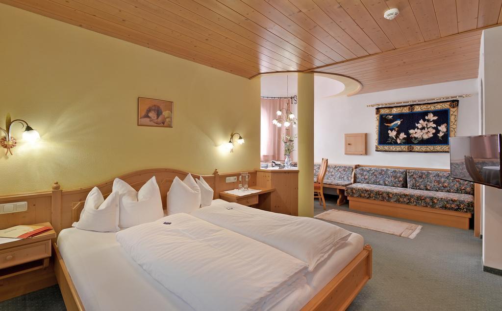 Hotel Laendenhof Superior Mayrhofen Eksteriør billede