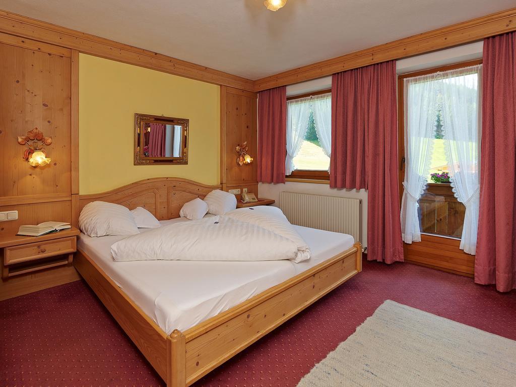 Hotel Laendenhof Superior Mayrhofen Værelse billede